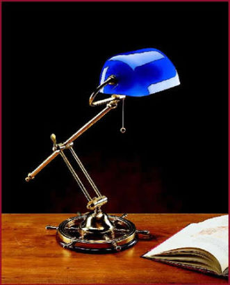 Lampa na biurko 